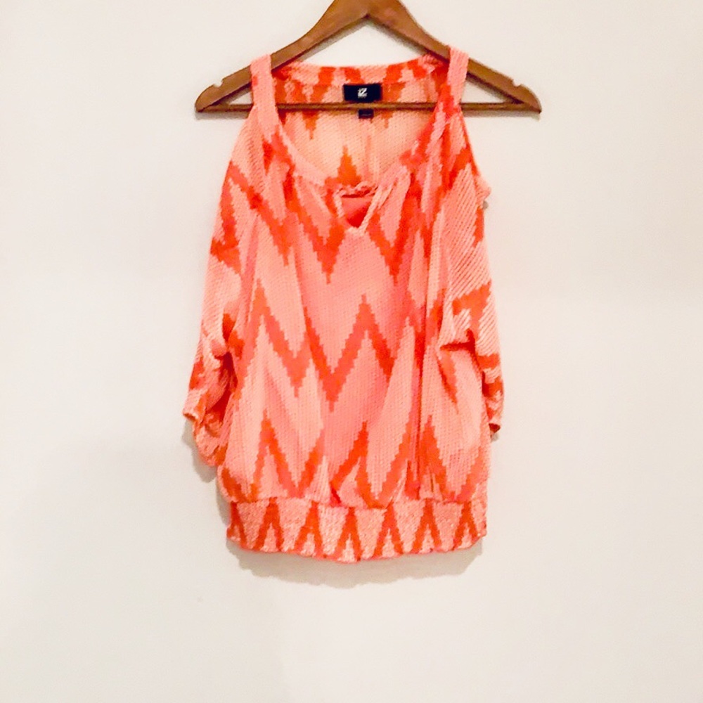 Sheer top by iZ